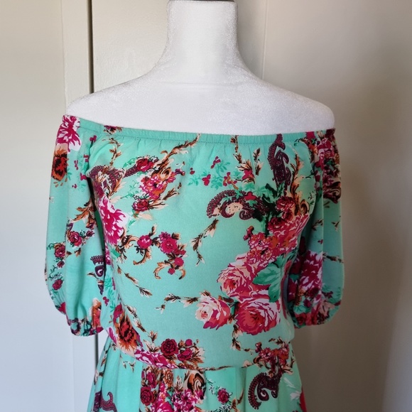 Maxi Dress Gown Sz XS/S floral Mint Color - Picture 7 of 8